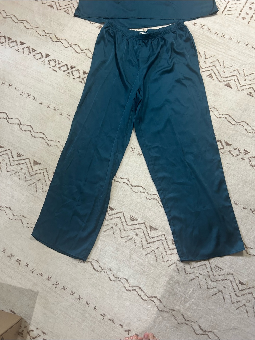 Ekouaer Silky Satin Feel Pajama Lounge Set Teal Blue Size Large Luxury - Picture 4 of 8